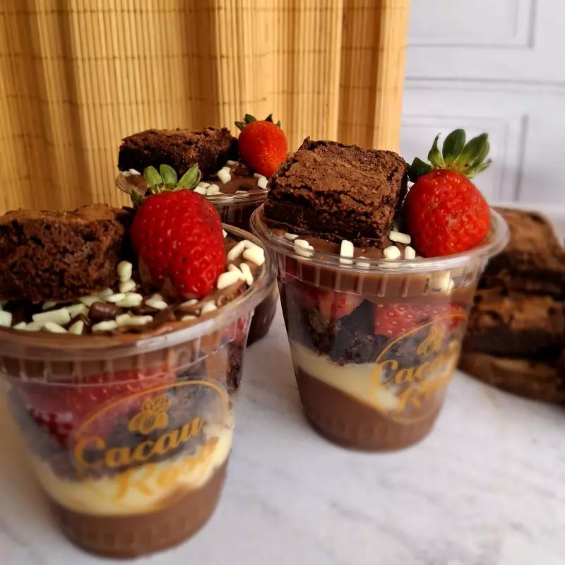 Brownie com Morango