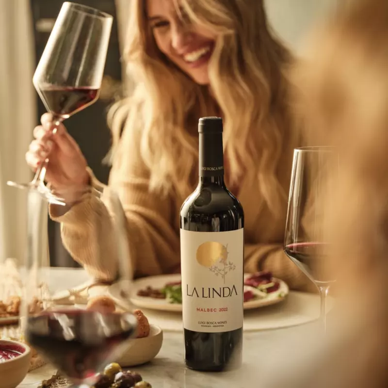 La Linda Malbec 750ML