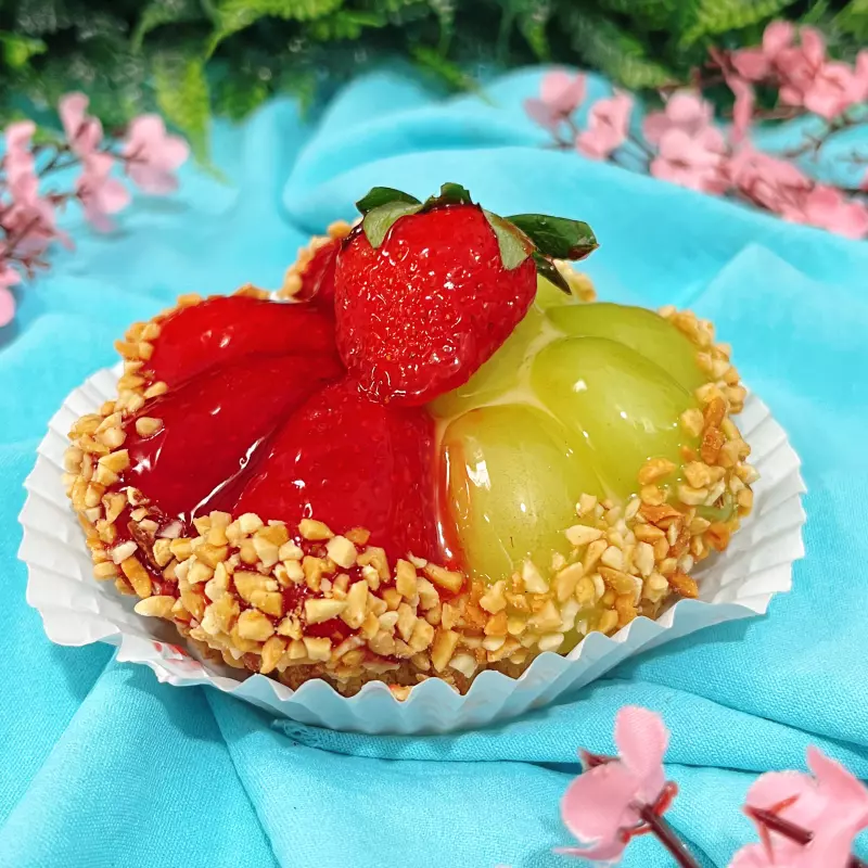 Tortinha de morango e uva