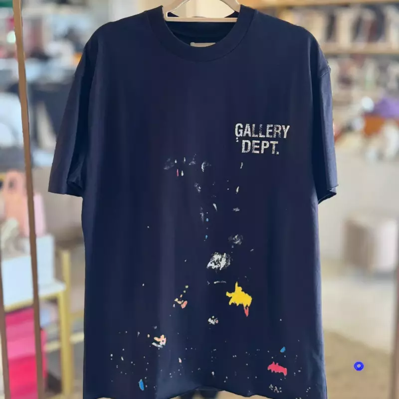 CAMISETA GALLERY DEPT