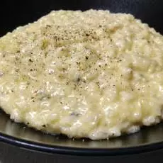 risoto alho poró com parmesão