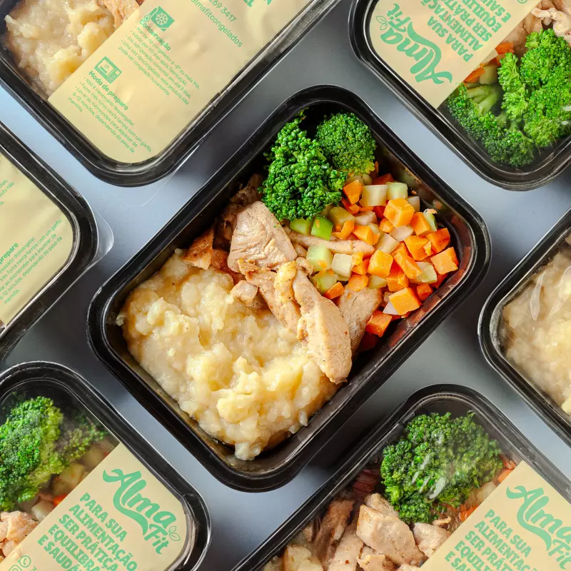 (G) Frango Purê de Batata e Legumes