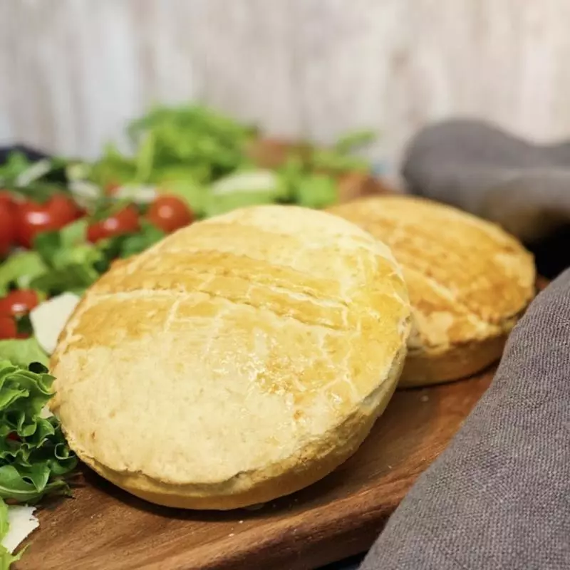 Empadão de Frango com catupiry