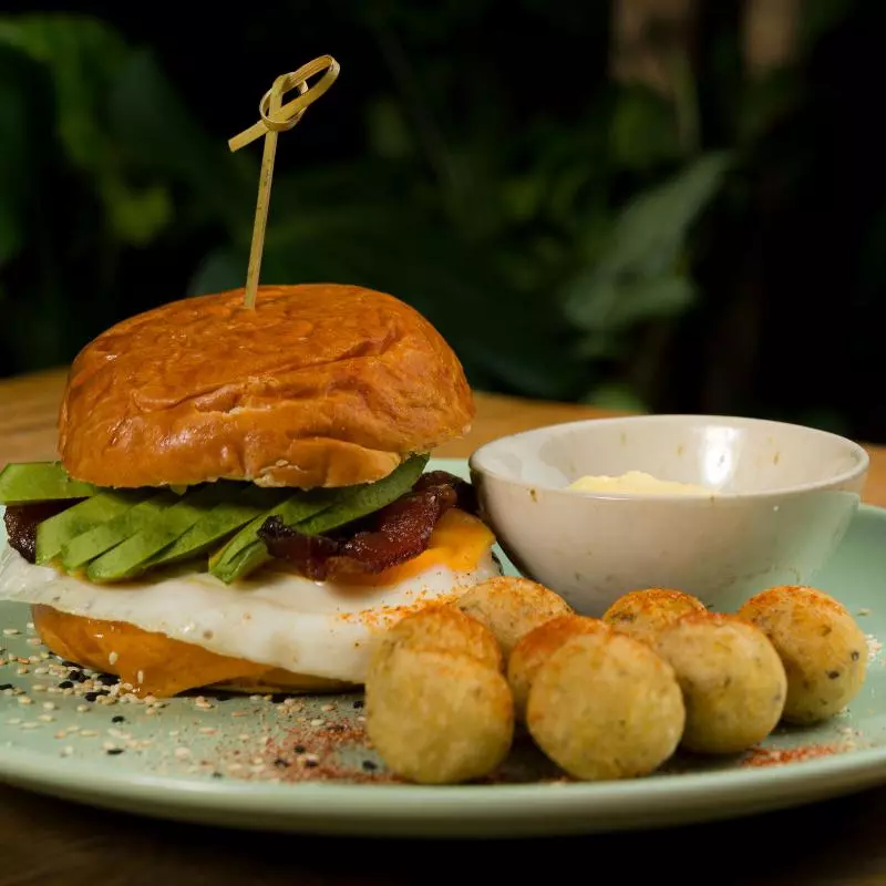 EGG SÁNDWICH