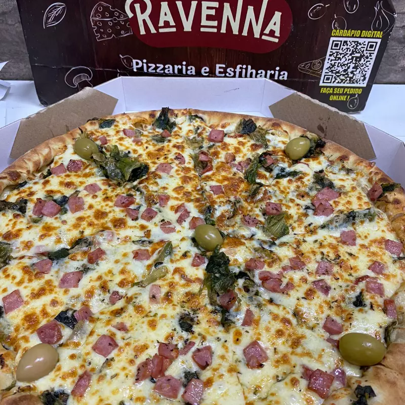 PIZZA ESCAROLA  COM BACON