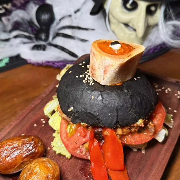 Sandwich de Pierna de Moñái