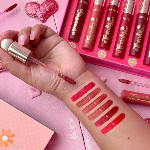 JARUSA-Labiales Terciopelo Trendy