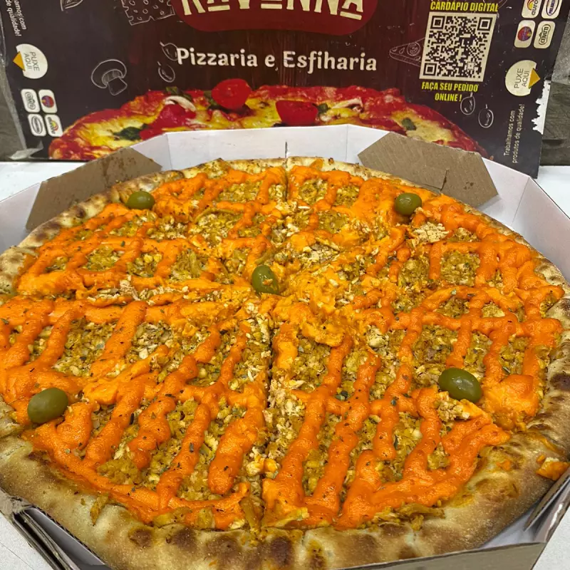 PIZZA FRANGO COM CHEDDAR