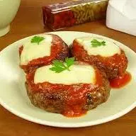 Hamburguer de Carne á Pizzaiolo
