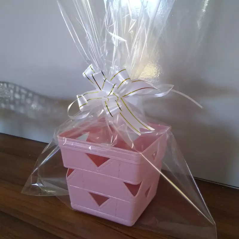 Cestinha com bombons (c/6unid.)