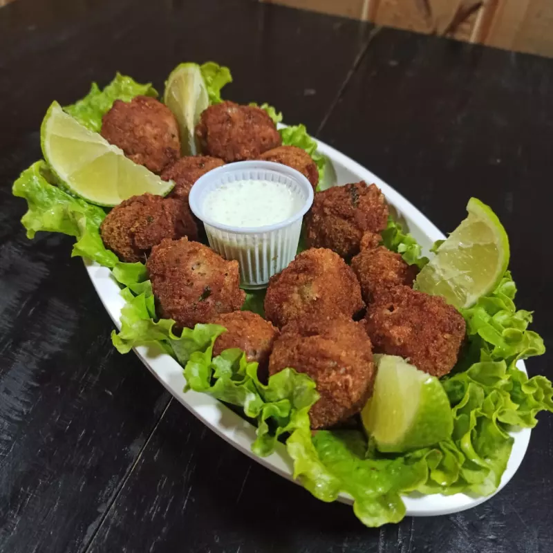 Bolinho Caipira
