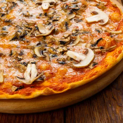 PIZZA DE CHAMPIÑONES