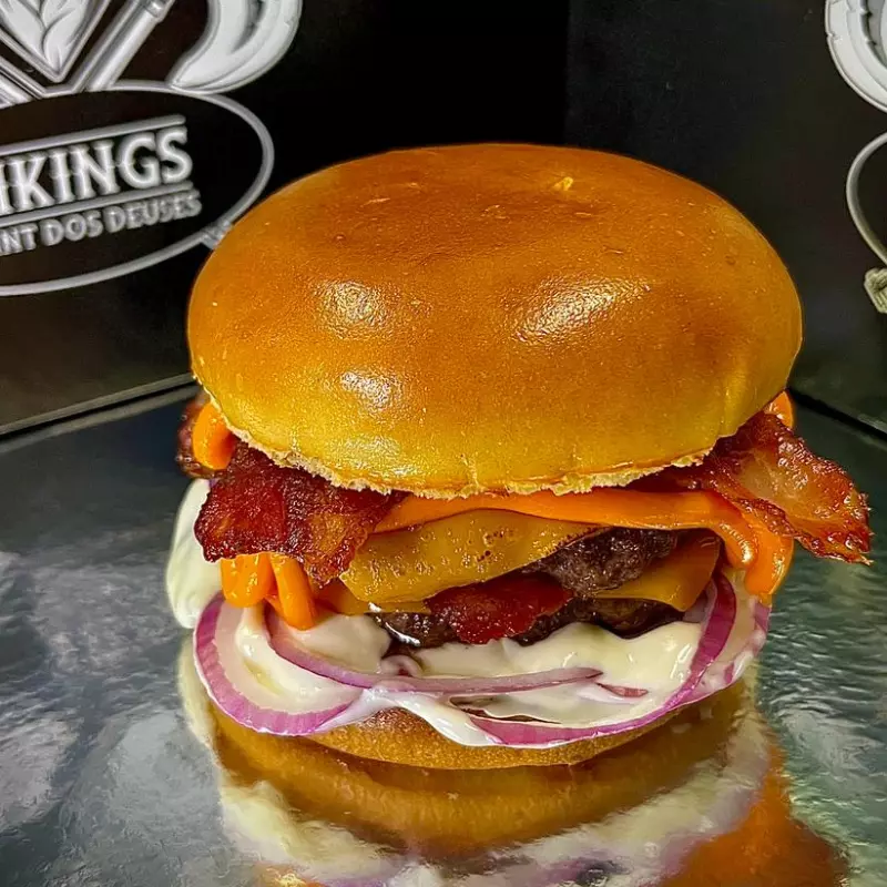 MEGA DUPLO BACON + BATATA + COCA