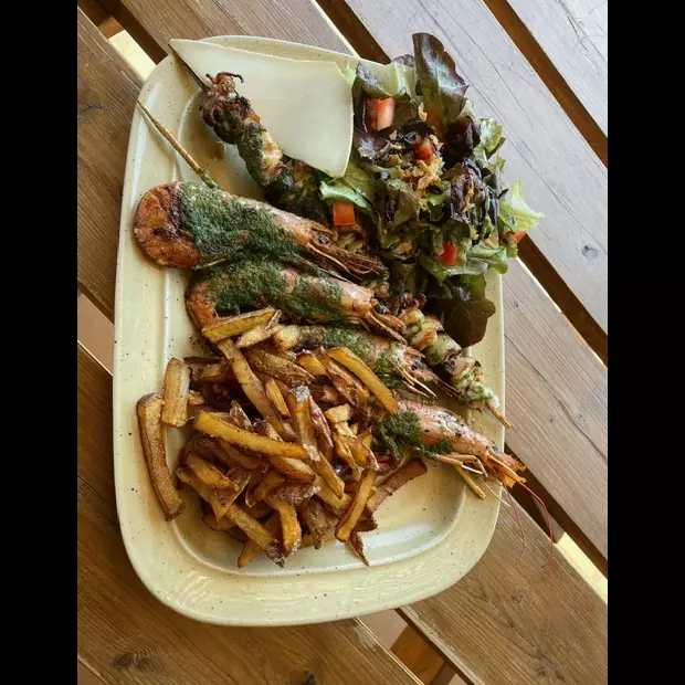 1 assiette 2 brochettes de la mer