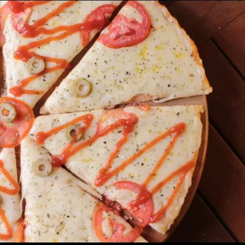 Pizza tamanho XXG (18 pedaços)