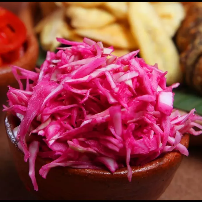 Encurtido de repollo morado