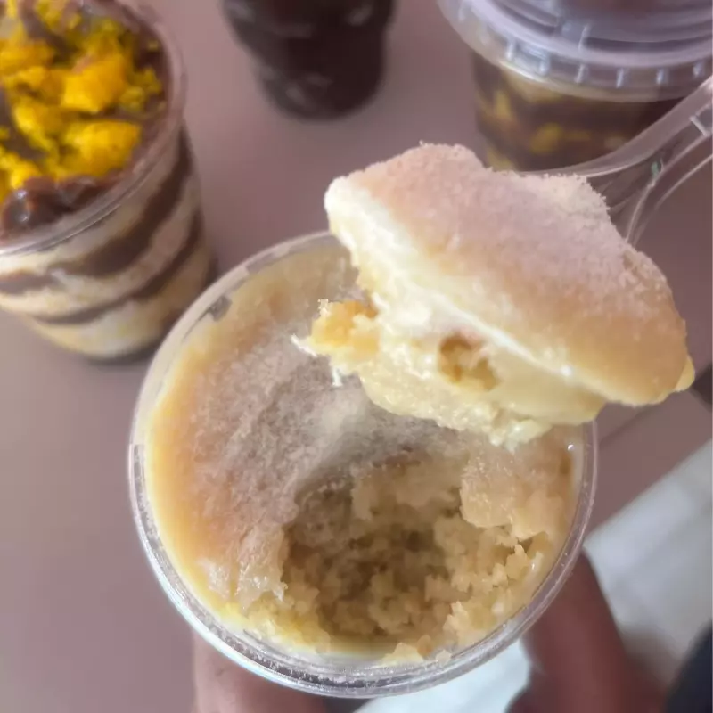 Bolo no pote Delicia de abacaxi