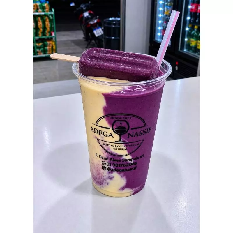 BATIDA DE AÇAÍ+MARACUJÁ C PICOLÉ