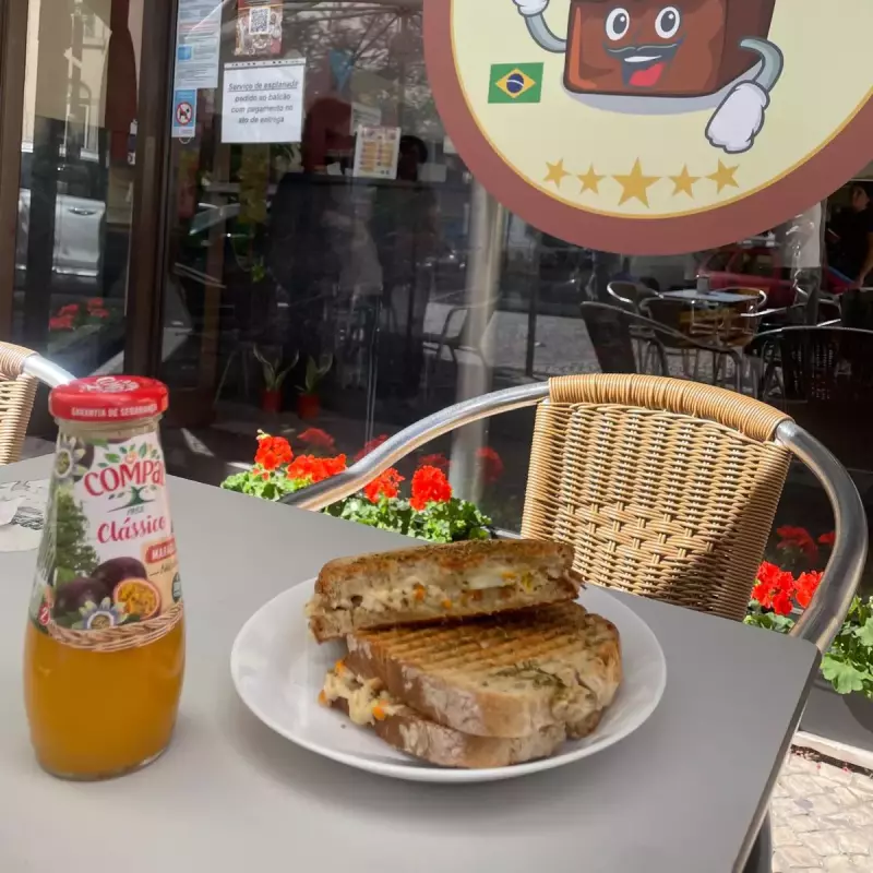 Tosta de Pasta de Frango