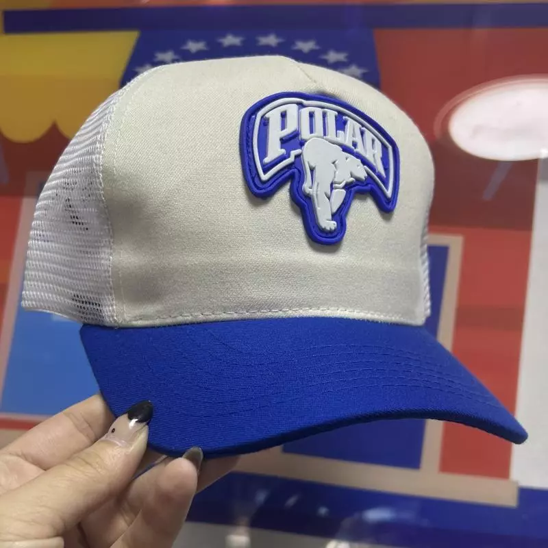 Gorra polar beige azul malla blanca