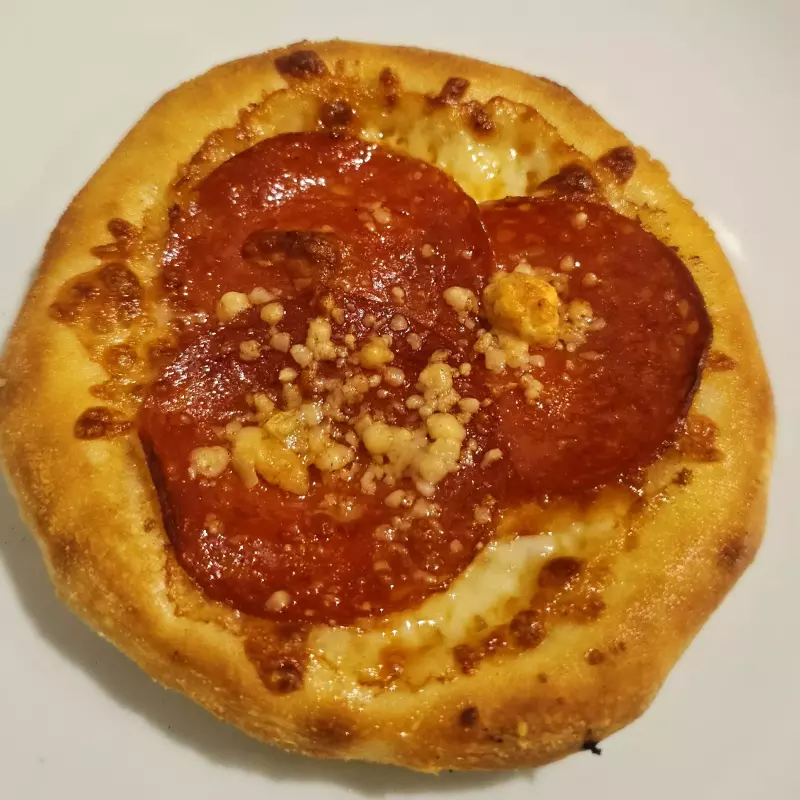 Esfiha  Pepperoni