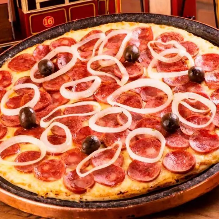Calabresa Acebolada