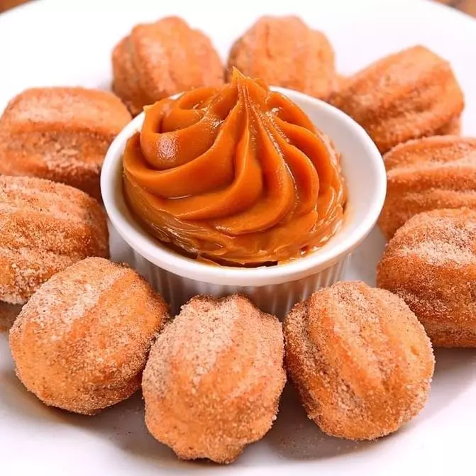 MINI CHURROS DE DOCE DE LEITE