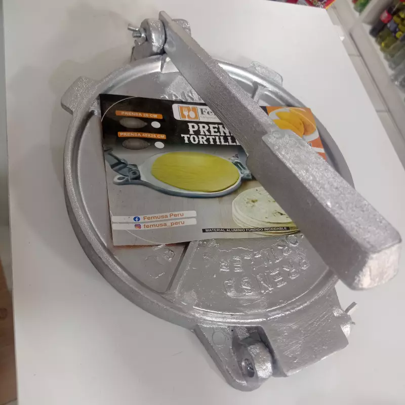 Prensa para empanadas y patacones