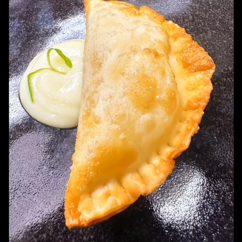 PASTÉIS ARTESANAIS - 4 UND