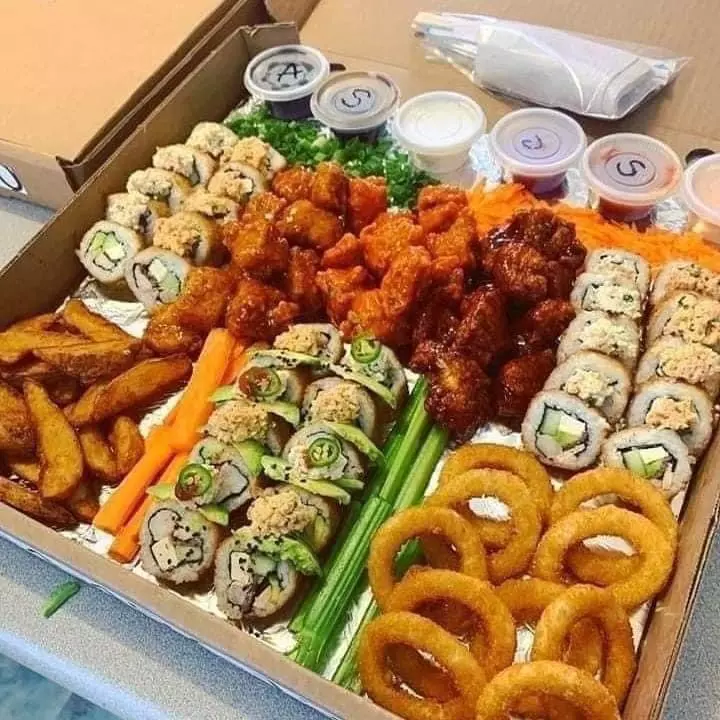 CAJA SUSHI WINGS FAMILIAR