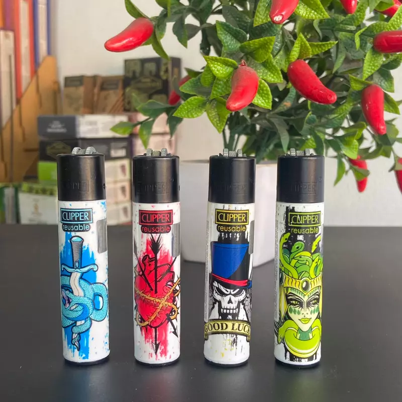 Clipper Grande Tattoo Style