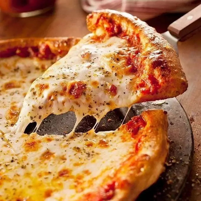 PIZZA MÉDIA