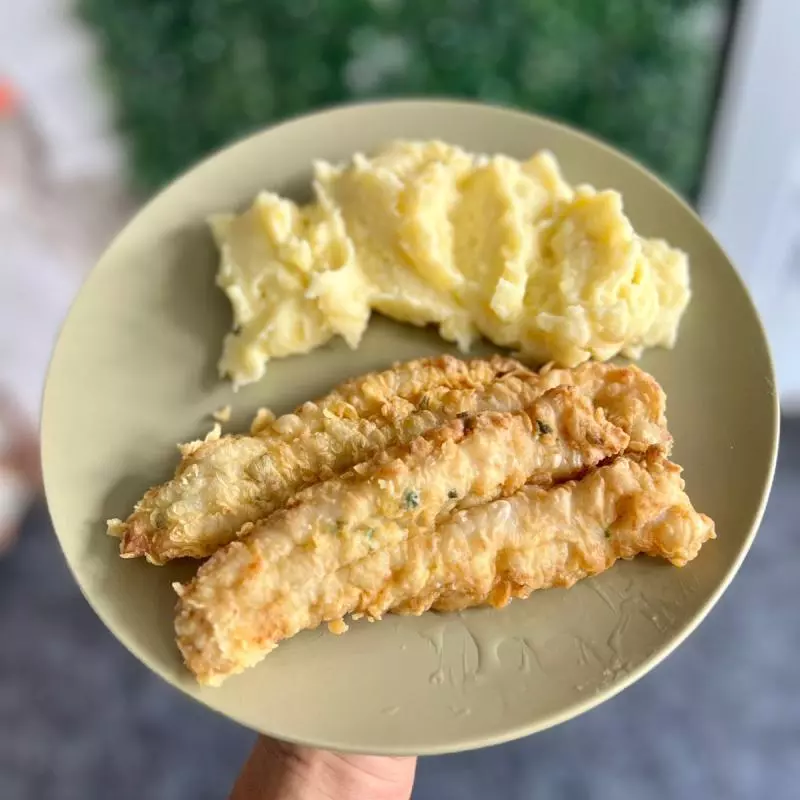 Filete de merluza con puré