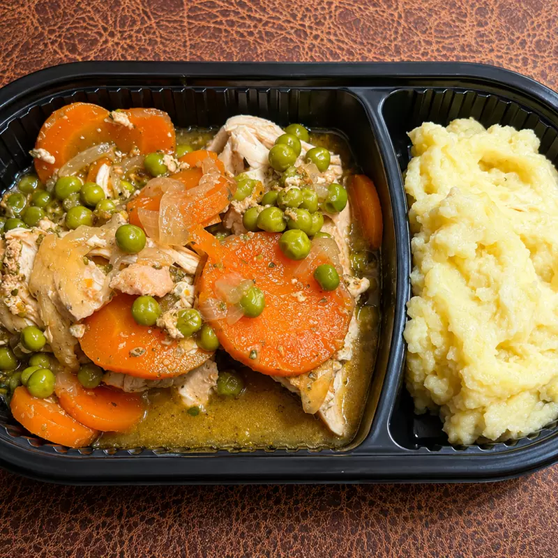 Pollo arvejado con puré