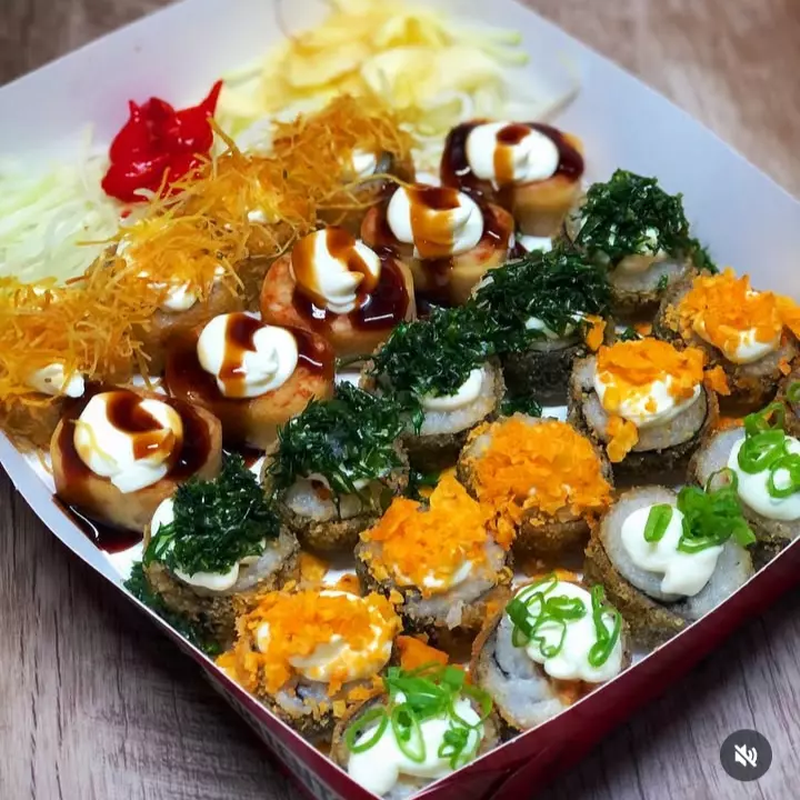 Combo hot roll 20 peças