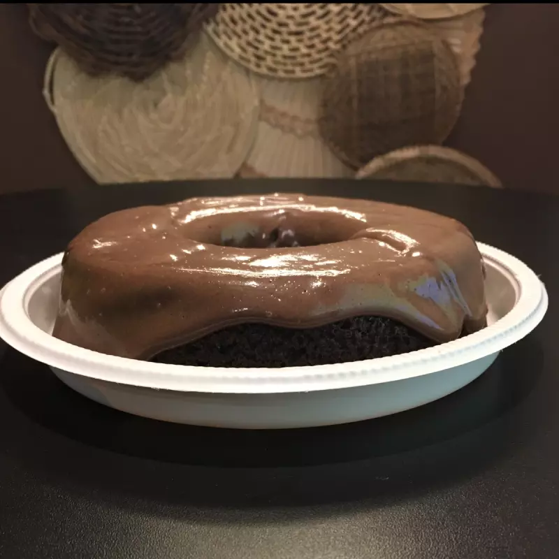 Bolo de chocolate - INTEIRO