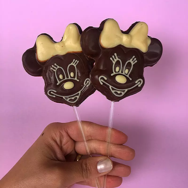 Pirulito Minnie decorado