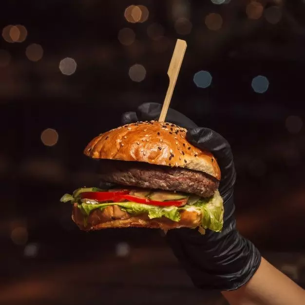 𝐅𝐑𝐄𝐃𝐎 𝐂𝐋𝐀𝐒𝐒𝐈𝐂