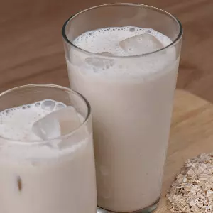 Jugo de Avena con Chinola