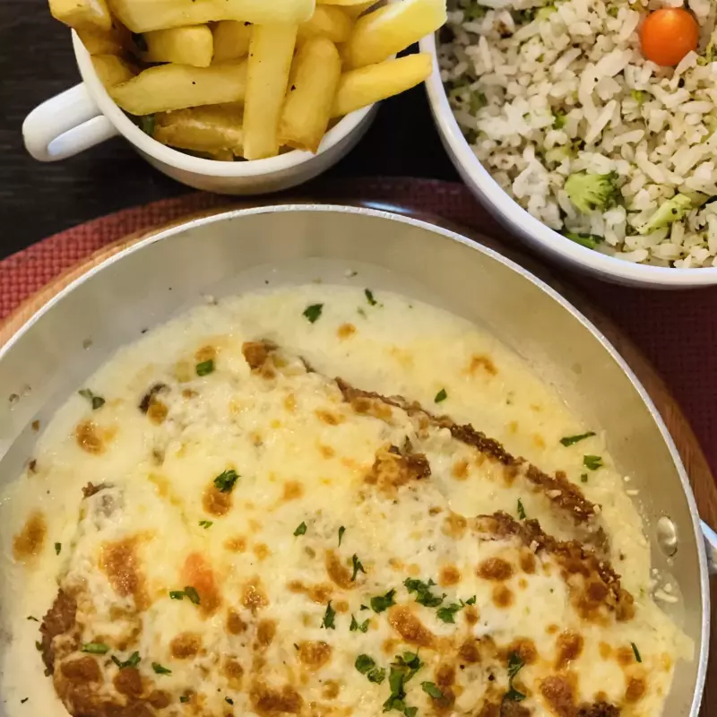 Sexta: Parmegiana de Pescada