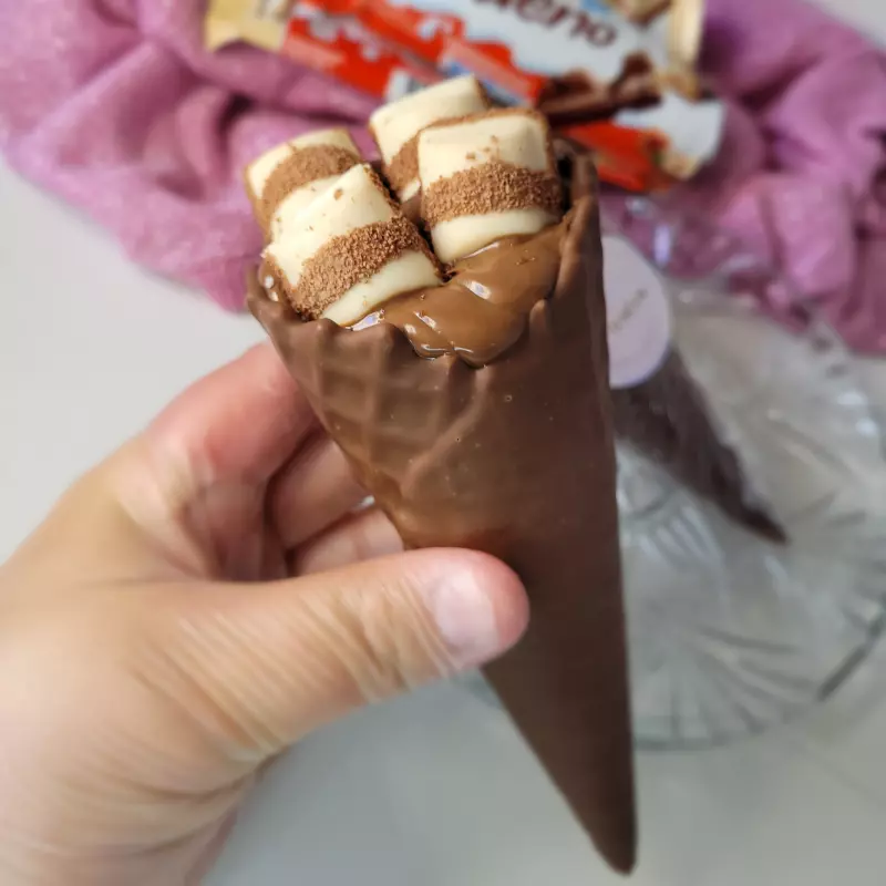 Cascone kinder Bueno