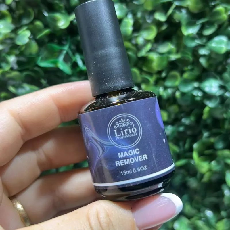 REMOVEDOR DE ESMLATE EM GEL MAGIC RE