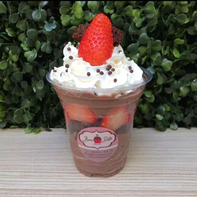 Copo da Felicidade Brigadeiro Suprem