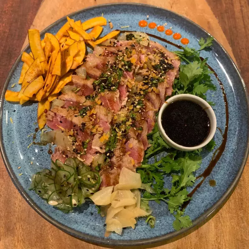 Peixe selado com especiarias