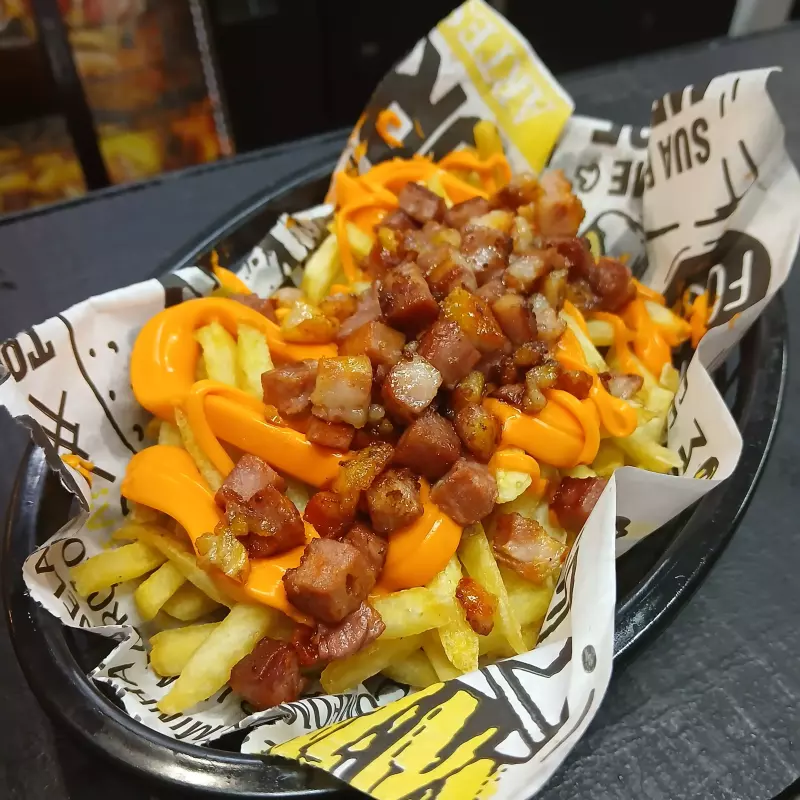 Fritas + Bacon e Cheddar