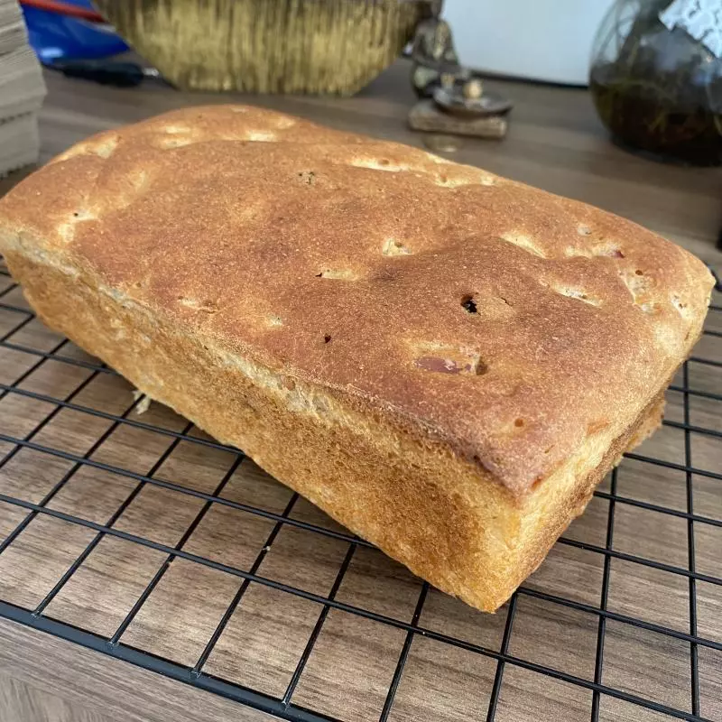Maçã, uva passa e canela