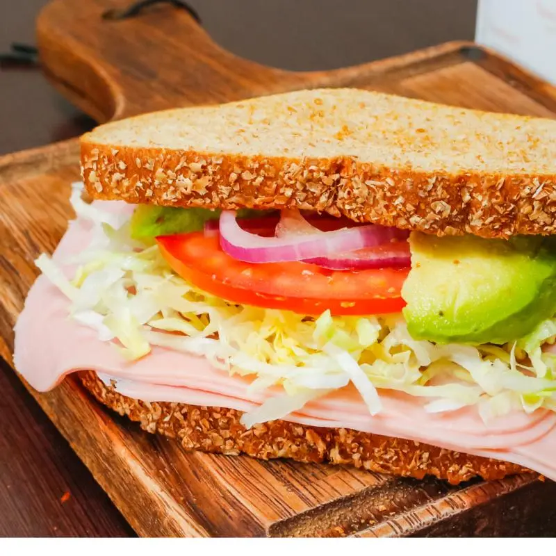 Sandwich de pechuga de pavo
