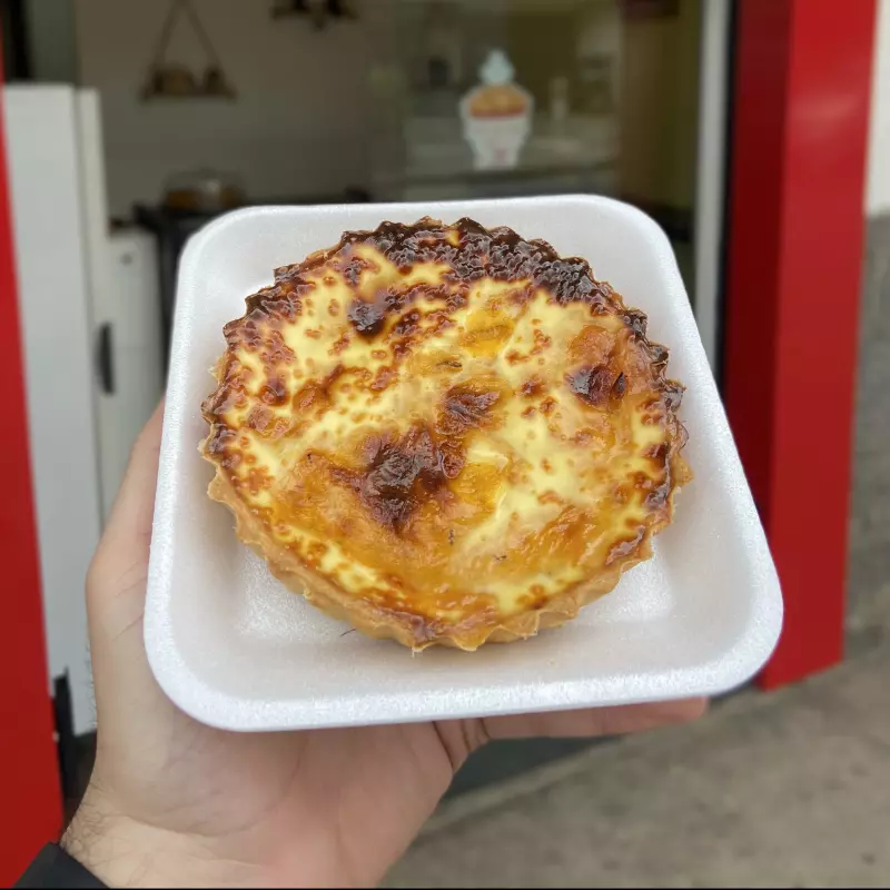 Quiche frango com creme de milho