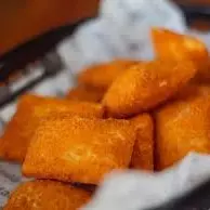 Porção Almofadinha de Queijo ( 6 un)