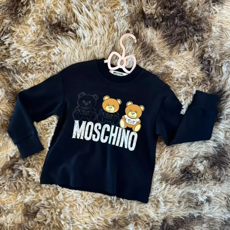 MOSCHINO
